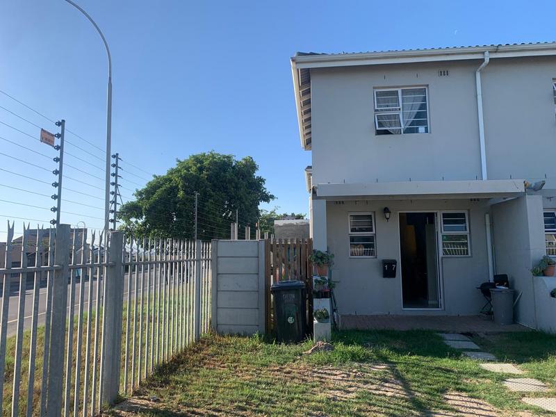 2 Bedroom Property for Sale in Silversands Western Cape